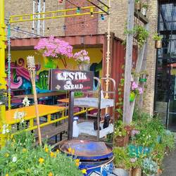 Food court mit Außengelände #1