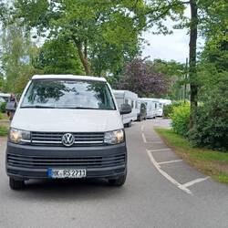 Schlange bei der Ausfahrt
