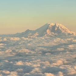Mount Hood bei Sonnenuntergang 💛🧡🩵