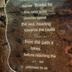 The story about the fracture in the lava