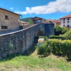 Die Puente de la Rabia - die Tollwutbrücke. Der Name stammt von einem alten Aberglauben.