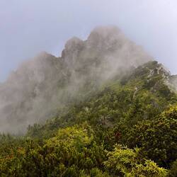 Aussicht auf dem Gipel - später klarte es zumindest auf dem Rückweg auf