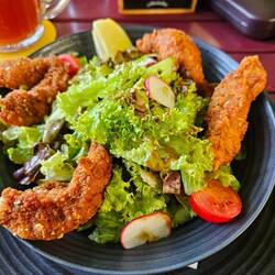 Micha: steirischer Backhendlsalat