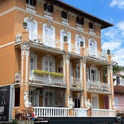 beiidrukendi Fassade