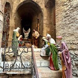 Stumbled on this crèche in a back street.