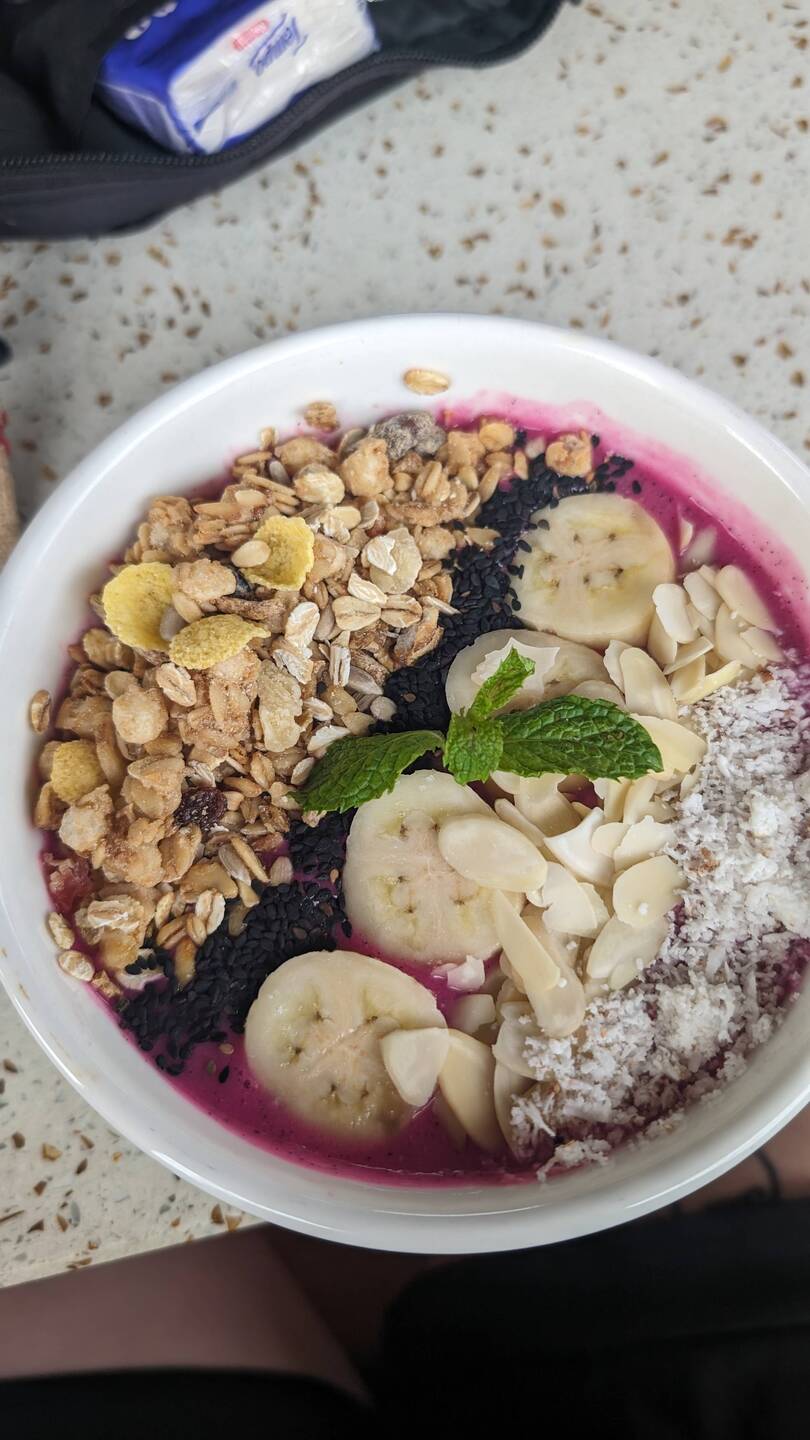 Smoothie bowl for breaky