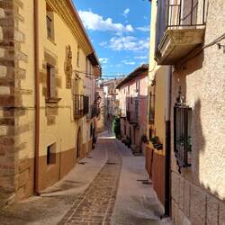 In den Gassen der Stadt. Fühlt sich an wie ein Filmset.