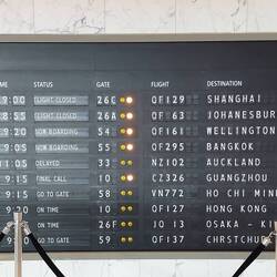 The Qantas lounge still has a traditional departure board