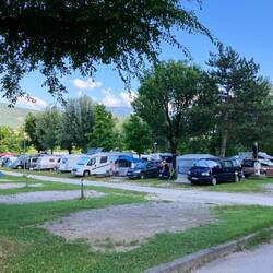 Camping St. Josef am Kalterersee. Chliiner und enger als in Kroatie gwöhnt