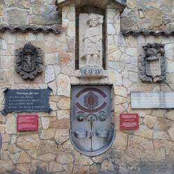 Der berühmte Weinbrunnen von Irache, eines der vielen Highlights des Jakobsweges.