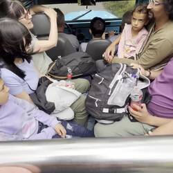 Abenteuerfahrt auf dem Willy - wenn alle Plätze belegt sind wird stehend aufgefüllt 🙌🏽