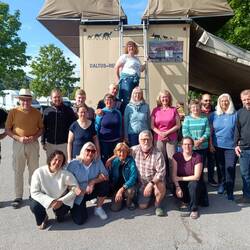 Gruppenbild. Karin versteckt sich hinter Sigrid!