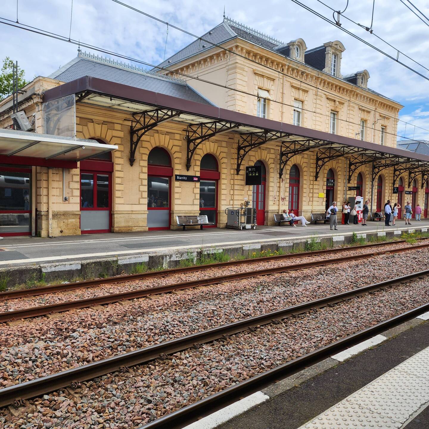 Bye Bye! Biarritz train station