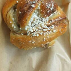 Die letzte schwedische Zimtschnecke, aus der Bäckerei in Falkenberg. Verdammt lecker!