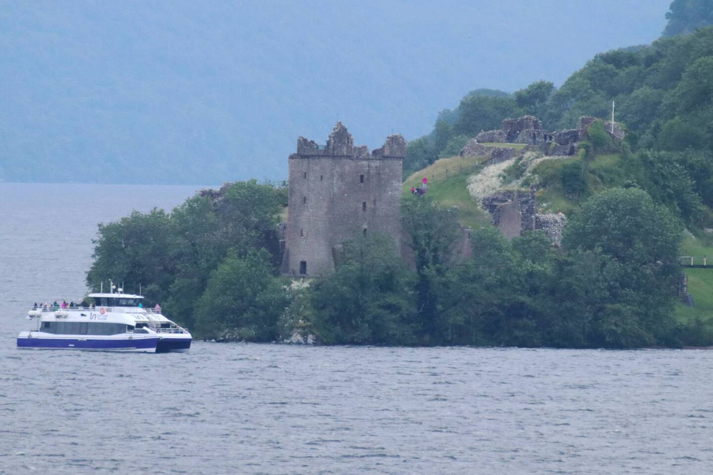 Urquhart Castle/Loch Ness