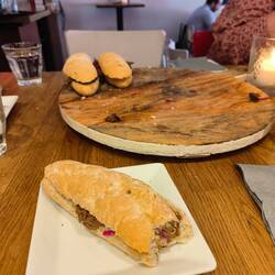 Indonesian rendang in a sandwich. Dutch always eat a sandwich for lunch