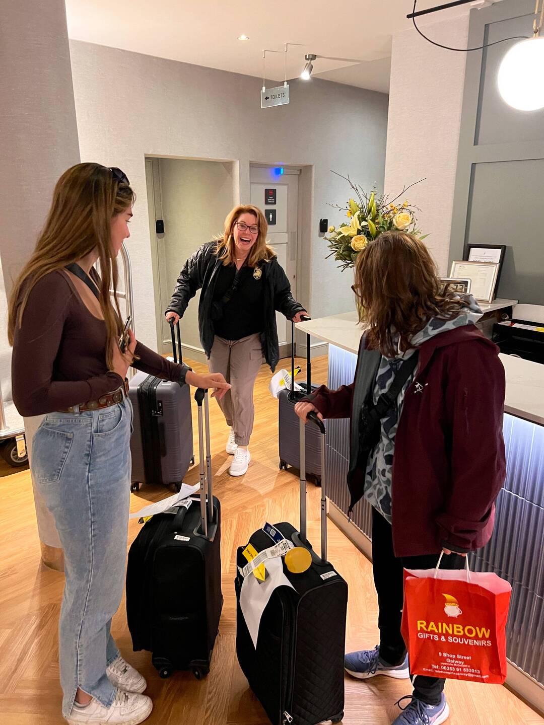 Somebody's luggage finally arrived!!! Wait, all our luggage finally arrived!