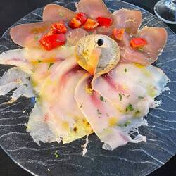 Vorspeise (Thunfisch, Schwertfisch, Thunfischpaste) - sehr lecker