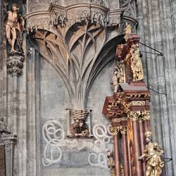 Orgelfuß, über dem die mittelalterliche Orgel war
