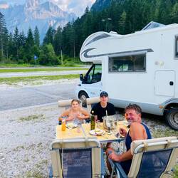 Im Kinder-Restaurant 👌🏾😋⛰️😍