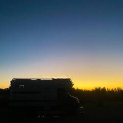 Sonnenuntergangsromantik auf dem Campingplatz