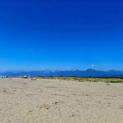 Sonne, Sand und Meer und Berge