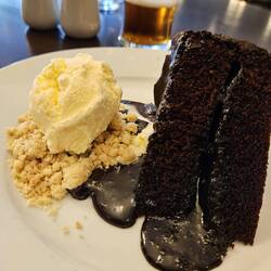 ist so mächtig und lecker wie es aussieht.