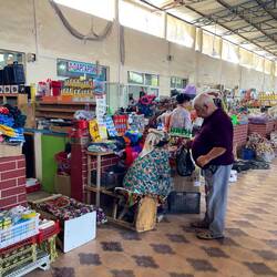 Es gibt Alles und in grossen Mengen