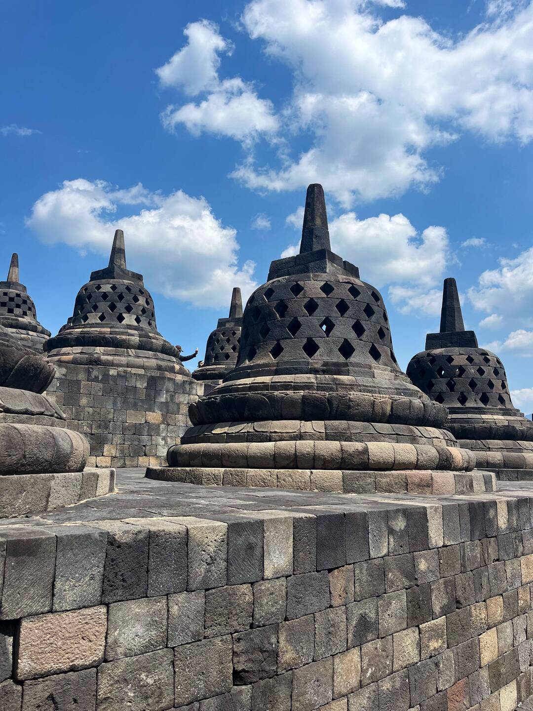 The stupa of the temple with the buddha inside