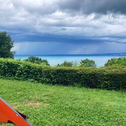 Die ersten Gewitter sind über Lausanne.