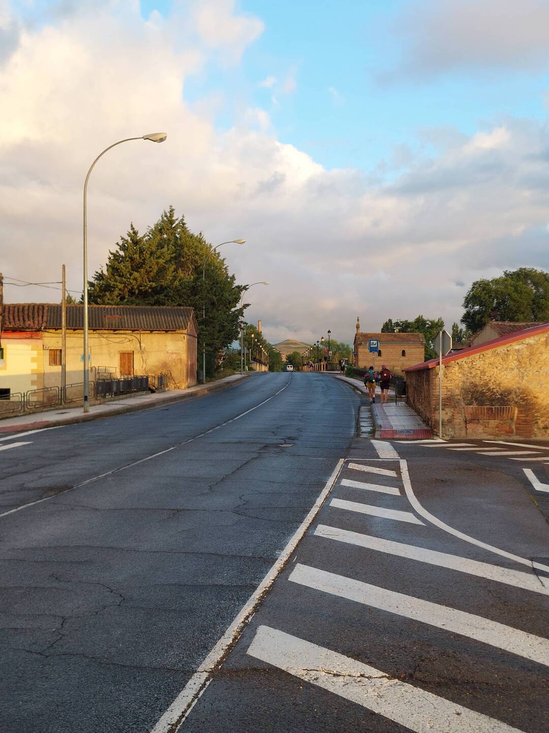 Weg aus Santo Domingo de la Calzada.