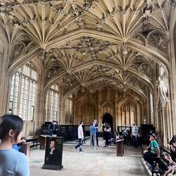 Legen Sie die linke Hand auf meine Hüfte 😉