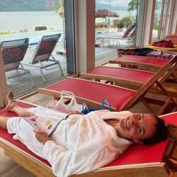 🧖🏽‍♀️💆🏽‍♀️🙏🏽