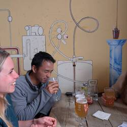 würde noch im Pup gemütlich gefeiert