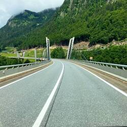 Nach Davos uf Klosters über d'Brunni-Brugg. Vom Menn natürli (für Insider)