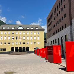 Südtiroler Landtag...wuasi Kantonsrat