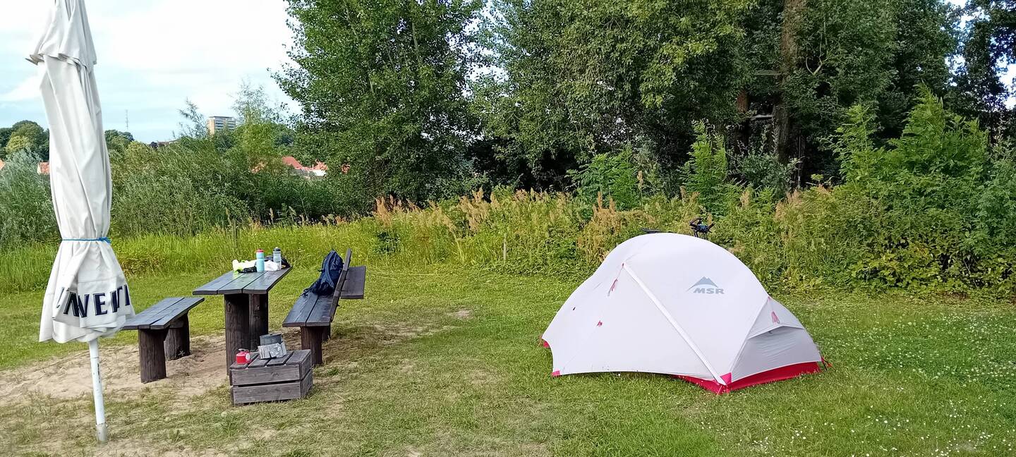 Camping dans un coin ydillique su bord de l'Elbe