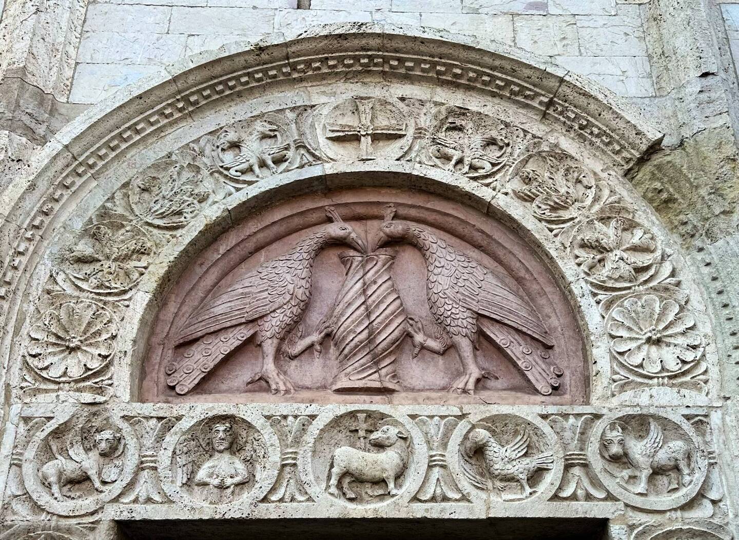Detail at La Cattedrale di San Rufino