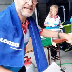 Küchenarbeit backstage!