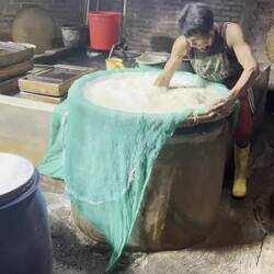 The tofu maker
