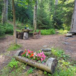 Diese liebevoll gestalteten Plätze hätte ich verpasst.