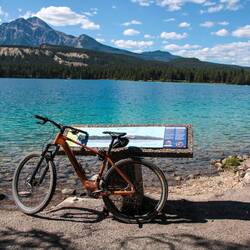 Annette Lake