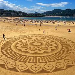The beach has very expansive tides, and in a low tide, one guy made this gorgeous mandala