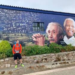 Was die drei mit dem Jakobsweg zu tun haben, weiß ich jetzt nicht wirklich...