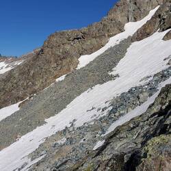 Sieht nicht wild aus, war aber tatsächlich die Schlüsselstelle! Extrem rutschig & instabil!