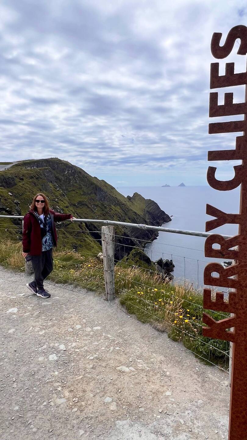 The Goddess modeling at the Kerry Cliffs