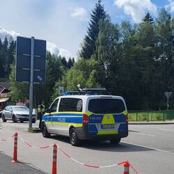 Hier in Johanngeorgenstadt wird kontrolliert, hat Nancy angeordnet, erzählen mir die Beamten.