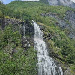 Brekkefossen