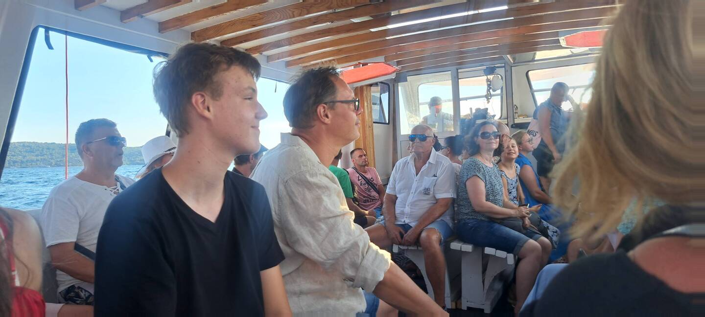 Die Idee mit dem 18uhr Schiff hatten nicht nur wir