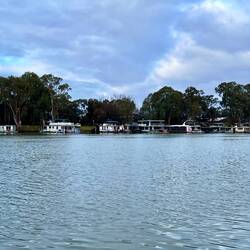 Murray River and houseboats